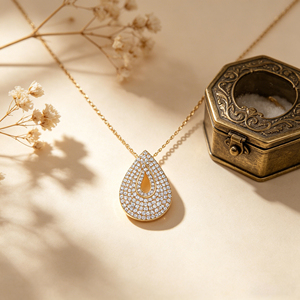 Collar al por Mayor de Hengdian, Chapado en Oro, Latón, Bañado en Oro de 18K, con Colgante de Lágrima Completamente Adornado con Circonitas AAA - Product Image 1
