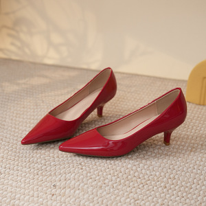 <span class=keywords><strong>Scarpe</strong></span> da lavoro da <span class=keywords><strong>donna</strong></span> <span class=keywords><strong>comode</strong></span> di grandi dimensioni <span class=keywords><strong>scarpe</strong></span> da ufficio da 5cm a punta tacchi a spillo pump <span class=keywords><strong>scarpe</strong></span> sempreverdi - Product Image 5