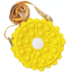 Sac à main rond en silicone motif donut arc-en-ciel, jouet sensoriel Push It, sac à dos anti-stress - Product Image 5