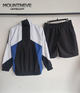 Ensemble de jogging coupe-vent oversize en nylon réfléchissant pour homme, veste imperméable et pantalon de survêtement zippé avec empiècements - Product Image 3