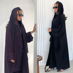 Nouvelle Collection 2025 : Ensembles <span class=keywords><strong>Abaya</strong></span> de Luxe pour Femmes Musulmanes de Dubaï, Broderie Motif Vague d'Eau, Manches et Foulard Inclus - Product Image 4