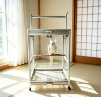 Grande cage à perroquets robuste avec structure principale en profilé aluminium 6063 T5 et composants en acrylique de qualité supérieure pour les lieux d'élevage d'oiseaux