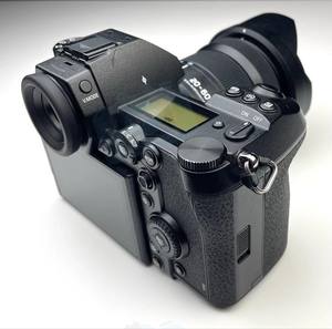 กล้องดิจิตอลมิเรอร์เลสฟูลเฟรม HFT Professional <span class=keywords><strong>Lumix</strong></span> DC-<span class=keywords><strong>S1R</strong></span> พร้อมเลนส์ S 20-60 มม. F3.5-5.6 ถ่ายวิดีโอ 4K - Product Image 4