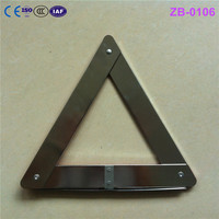 Triangle de signalisation routière en plastique rouge DOT pour le marché américain, triangle de signalisation d'urgence à LED, design pliable pour utilisation en voiture