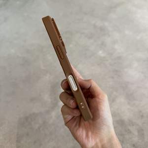 Modellen van de top: TechWoven magnetische telefoonhoesjes voor iPhone 16 en 17 Pro Max, anti-val bescherming. - Product Image 3