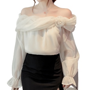 2024 nouvelle chemise en mousseline de soie française pour femmes col à fleurs 3D haut à une épaule - Product Image 1
