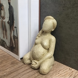 Statua in Resina Meiyu, Scultura in Argilla, Ornamento Madre che Cura il Bambino, Articolo per la Gravidanza, Decorazione d'Interni, Arredamento Casa - Product Image 3
