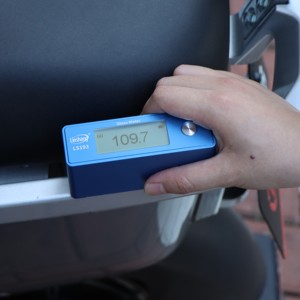 LS193 Linshang : Appareil de mesure de brillance à petite ouverture pour pièces courbées minuscules avec logiciel PC et contrôle de qualité des fonctions - Product Image 1