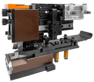 Aplicador de máquina prensadora de tope neumática europea para 250 forma de bandera en forma de U carrera de 40mm - Product Image 6