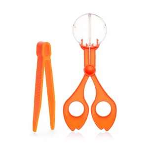 Handy <span class=keywords><strong>Bug</strong></span> <span class=keywords><strong>Catcher</strong></span> và nhíp côn trùng đặt <span class=keywords><strong>Bug</strong></span> kẹp côn trùng bắt kẹp kéo Đồ chơi ngoài trời cho trẻ em - Product Image 3