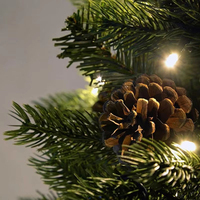 Künstlicher Kiefer-Weihnachtsbaum mit Kiefernzapfen, 180 cm, voller Äste, aus PVC, für den Innenbereich, Weihnachtsdekoration