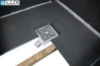 Base de douche moderne étanche en XPS avec installation facile et drain linéaire pour salle de bain d'hôtel