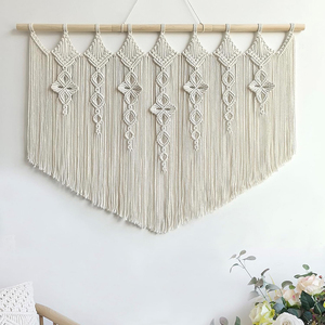 Tapiz de Macramé Grande Tejido a Mano con Cuentas de Madera de Hojas, Diseño Personalizado de Lujo, Nuevo - Product Image 5