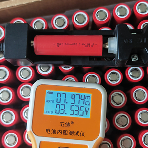 Batería de Iones de Litio 21700 de 4000 mAh, Alta Descarga, Baja Resistencia Interna, Recargable para Herramientas Eléctricas, Vehículos Eléctricos y Robótica - Product Image 3