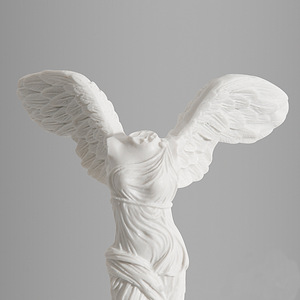 Europäische Vintage Samothrake Geflügelte Siegesfigur aus Harz, kopflos, großer Flügelengel, Charaktermodell, Statue, Indoor-Tischdekoration - Product Image 4