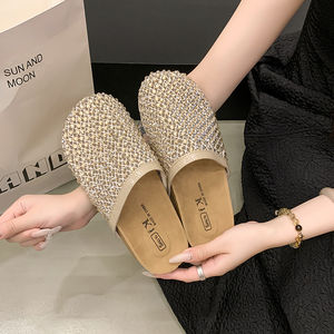 Nouveau fabricant <span class=keywords><strong>de</strong></span> chaussures sabots personnalisées pour femmes <span class=keywords><strong>filet</strong></span> <span class=keywords><strong>de</strong></span> pêche <span class=keywords><strong>de</strong></span> haute qualité semelle en liège anti-glissante sabots pour femmes pantoufles en diamant Oem - Product Image 4