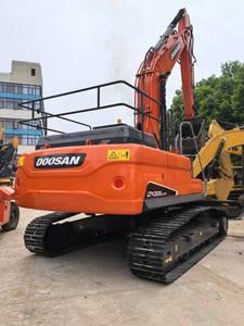 รถขุดตีนตะขาบ DOOSAN DX225LC-9 มือสองจากเกาหลีแท้ น้ำหนัก 25 ตัน เครื่องยนต์เดิม ชั่วโมงการทำงานต่ำ รถขุดไฮดรอลิกขนาดเล็ก สำหรับงานต่างๆ - Product Image 3