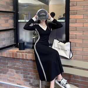 Plus Size Women Autumn V Neck Long Sleeve T Shirt Dress Korean Style A Line Midi Skirt Contrast Color Daily Wear - Product Image 3