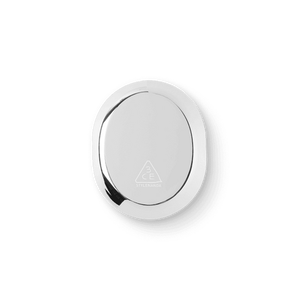 Espejo de mano ovalado 3CE, elegante espejo de tocador para aseo personal - Product Image 1