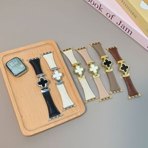 Bracelet en cuir au design créatif pour Apple Watch toutes <span class=keywords><strong>séries</strong></span>, bracelet de remplacement, trèfle à quatre feuilles, décoration magnétique, bracelet de luxe - Product Image 1