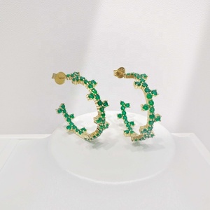 Pendientes de plata 925 personalizados, estilo casual, con esmeralda, de lujo, joyería fina, estilo vintage, con circonita cúbica verde, chapados en oro. - Product Image 3