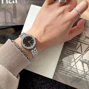 Montre à quartz en acier inoxydable pour femmes, montre à quartz de luxe, diamant en moissanite, bracelet en cuir brillant, alliage, verre, montres pour femmes - Product Image 4