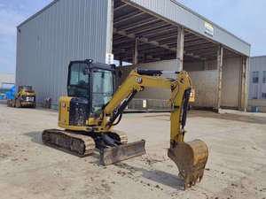 Mini excavatrice d'occasion japonaise Caterpillar Cat 303 303cr 303E 3 tonnes Petite excavatrice d'occasion CAT 303ECR Digger Machine pour ferme - Product Image 4