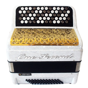 Acordeón profesional 60/96 Teclado bajo Piano 22 teclas Acordeón para instrumento <span class=keywords><strong>de</strong></span> <span class=keywords><strong>viento</strong></span> - Product Image 6