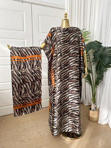 Bohemian Chic Chiffon-Kaftan-Kleid mit Orangefarbenem Besatz - Locker Sitzende Lange Strandkleidung für Damen - Product Image 1