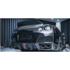 Nouveau Style demi pare-chocs arrière en Fiber de carbone et diffuseur adapté pour <span class=keywords><strong>Nissan</strong></span> <span class=keywords><strong>Skyline</strong></span> <span class=keywords><strong>R35</strong></span> <span class=keywords><strong>GTR</strong></span> 08-16 ajustement de haute qualité - Product Image 1