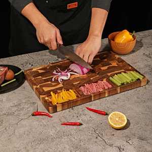 Planche à découper en bois d'acacia avec compartiments 42x30x2.5cm, rectangulaire, en bois massif, pour la préparation des aliments en cuisine - Product Image 1