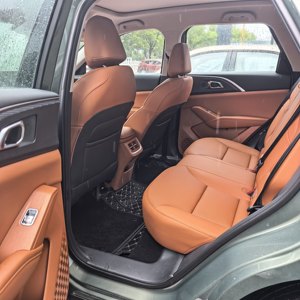 Haval H6L 2.0T Ultra Gasolina SUV 2026 Usado, potente motor turbo, espaciosa cabina para 5 pasajeros, interior cómodo - Product Image 4