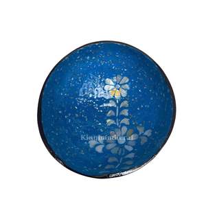 Bol de noix de coco vietnamien Usine directe en gros personnalisable avec décoration de style amour Prix compétitif Offre Spéciale - Product Image 2