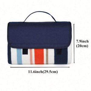 Manta de Playa Extra Grande, Impermeable, Resistente al Sol, Portátil, para Camping y Picnic, con Bolsillo - Product Image 2