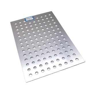 Facettes panneaux en Aluminium perforés, panneaux décoratifs, ventilation personnalisée, maille métallique - Product Image 4