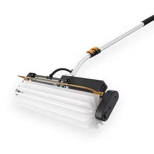 Brosse de nettoyage solaire électrique <span class=keywords><strong>Klear</strong></span> 7,5 m avec moteur sans balais et rouleau en plastique pour panneaux solaires secs/humides - Product Image 3