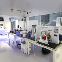 Appareil de mesure de la capacité thermique spécifique pour l'expérimentation sur les propriétés thermiques des gaz dans les laboratoires d'ingénierie thermique universitaires