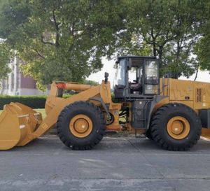 รถตักล้อยาง LONKING 6 ตัน รุ่น CDM863N พร้อมเครื่องยนต์ Weichai ประสิทธิภาพสูง ขายในแคเมอรูน - Product Image 4