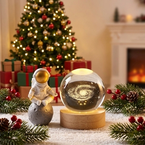 Lampe de <span class=keywords><strong>nuit</strong></span> LED en boule de cristal gravée en 3D, avec prise USB, personnalisable, motif galaxie et lune, cadeau moderne à intensité variable - Product Image 3