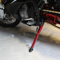 Accessoires modifiés de moto tout-terrain Support de pied latéral CNC béquille en alliage d'aluminium pour CRF250 L/300L/RALLY