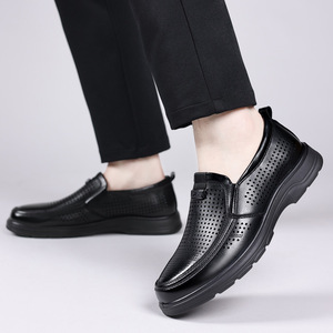 Mocassins en cuir pour hommes à bout rond, à enfiler, avec doublure en maille respirante et semelle extérieure en caoutchouc, chaussures de conduite décontractées pour l'automne - Product Image 3