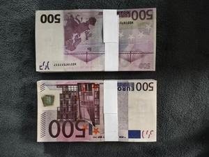 Faux billets Euro imprimés intégralement, haute qualité, pour films indépendants, projets étudiants, films, fêtes - Product Image 1
