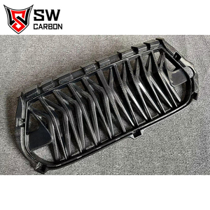 Grille avant en fibre de carbone SW Design pour <span class=keywords><strong>Suzuki</strong></span> <span class=keywords><strong>Swift</strong></span> <span class=keywords><strong>Sport</strong></span> ZC33S, fibre de carbone brillante, calandre de pare-chocs avant, grille d'admission, cadre de garniture - Product Image 6