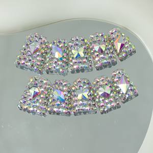 Uñas acrílicas artesanales al por mayor, uñas postizas acrílicas de cobertura completa con forma de pico de pato, diseño completo con diamantes de imitación, personalizables. - Product Image 1