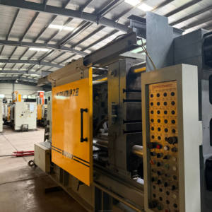 Macchina per Pressofusione a Camera Fredda Completamente Automatica 380V per Lega Magnesio-Alluminio, Controllo PLC, Motore Multifunzionale ad Alta Prestazione - Product Image 4