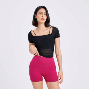 Haut court de yoga en maille transparente pour femme, 2-en-1, à manches courtes, avec soutien-gorge intégré, T-shirt de sport ajusté pour Pilates et entraînement - Product Image 2