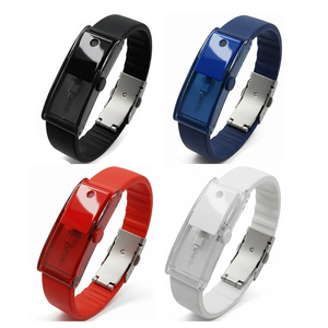 Nuovo Arrivo Braccialetto in Silicone Colorato per Diffusore di Oli Essenziali e Aromaterapia, Gioiello alla Moda per <span class=keywords><strong>Uomo</strong></span> e Donna - Product Image 1