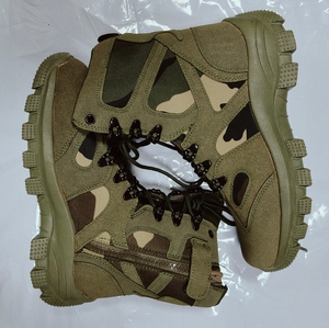 Botas de Senderismo Ligeras e Impermeables con Camuflaje Verde Selva TSB0106, con Cierre de Cremallera, Antideslizantes y Resistentes al Desgaste - Product Image 4
