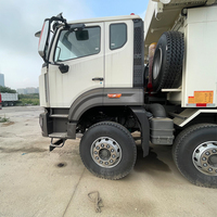 Camion à benne basculante Sinotruk Howo Nx 12 roues 40-50ton capacité de chargement de seconde main moteur diesel Euro2 camion à benne basculante à vendre