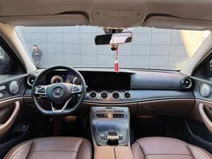 Auto Usado en Venta, <span class=keywords><strong>Mercedes</strong></span>-Benz <span class=keywords><strong>E</strong></span> 300 L Edición de Lujo 2018, Sedán Usado con Volante a la Izquierda, 245hp, Excelente Estado - Product Image 2